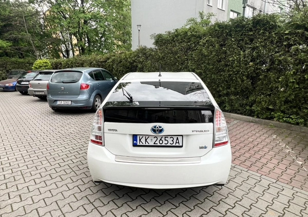 Toyota Prius cena 31980 przebieg: 272500, rok produkcji 2010 z Kraków małe 172